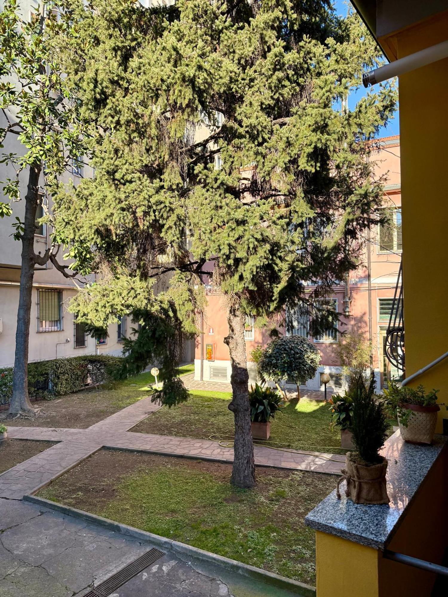 Gionas - Casa Indipendente In Zona Strategica Villa Milano Exteriör bild